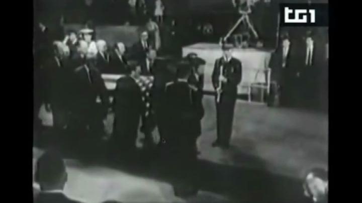 5 giugno: viene ucciso Robert Kennedy