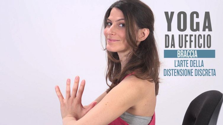 Yoga da ufficio: l'arte della distensione discreta