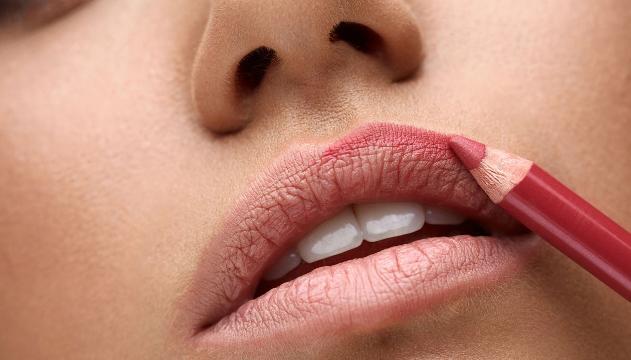 Sempre alla moda: labbra losangeline