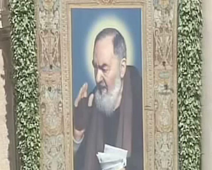 16 giugno: Padre Pio e' proclamato santo