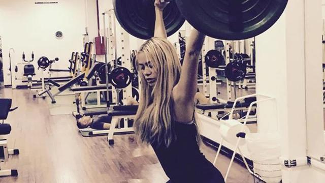 Come si tiene in forma Martina Stella #workoutvip