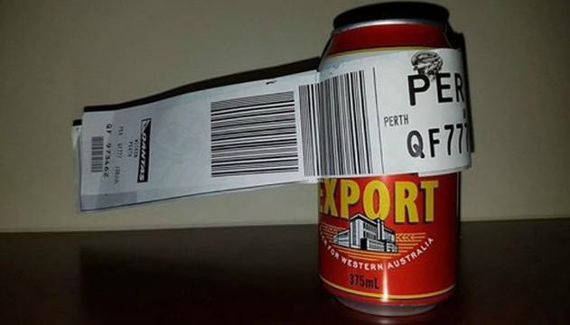 Un tizio ha fatto imbarcare una sola lattina di birra