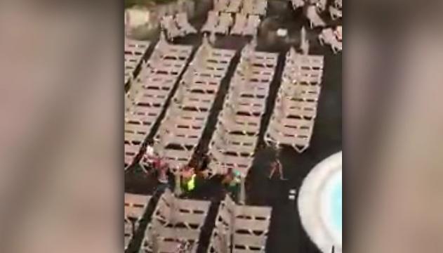 Apre la piscina: parte la pazza caccia alla sdraio