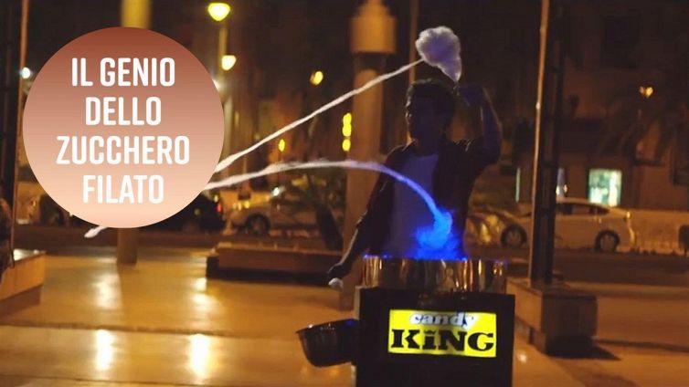 Idea geniale: zucchero filato a ritmo di musica