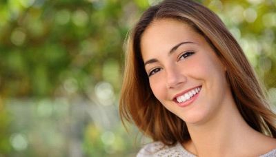 Lavarsi i denti in 10 secondi, ecco come