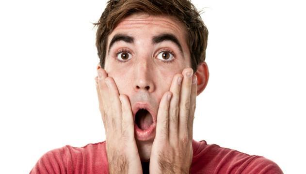 La buffa reazione del papà durante il parto