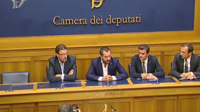Salvini: "Magistratura sta provando a mettere fuorilegge la Lega"