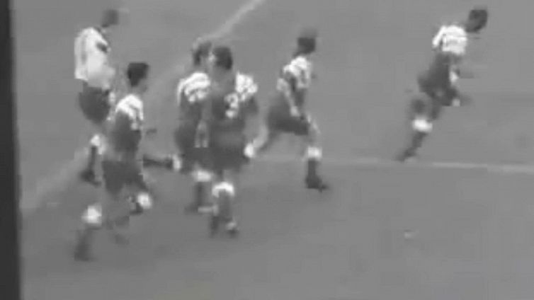 26 ottobre: Nasce il gioco del calcio