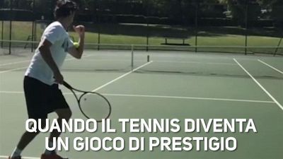 Ma è tennis, o un gioco di prestigio?