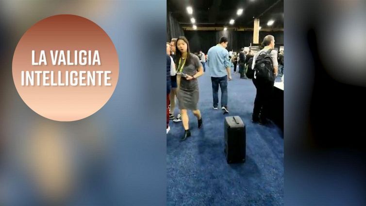 Viaggiare leggeri? Arriva la valigia intelligente!