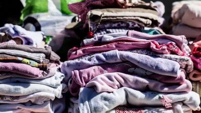 Le cose che non devi buttare mai (tipo miele, sapone e candele)