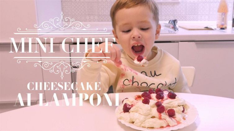 Mini chef, ecco come (non) fare il cheesecake ai lamponi