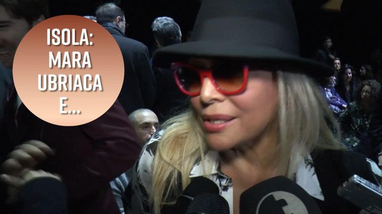 Isola dei famosi: Alessia contro Eva, Mara ubriaca e...