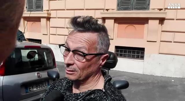 Frizzi, l'omaggio di Vespa, Paolo Belli, Max Giusti e Luca Giurato