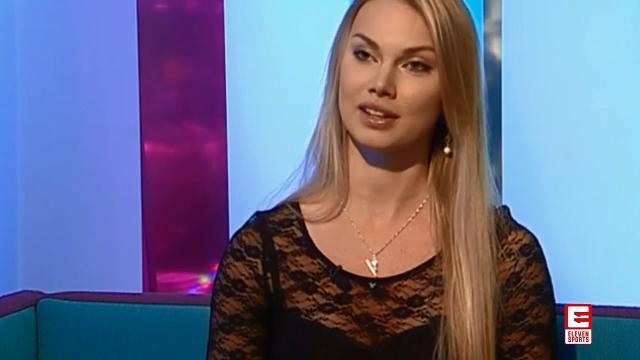 Saskia Alusalu la sexy pattinatrice olimpionica