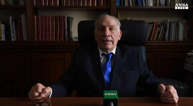 194, Carlo Casini: 'Legge fatta troppo in fretta'