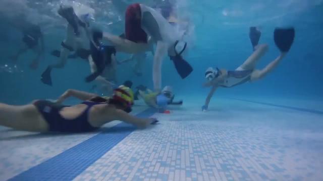 Sport mozzafiato (letteralmente): hockey d'acqua