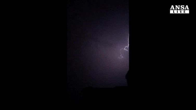 Tempesta di fulmini su Londra