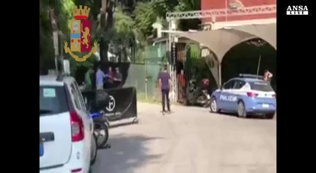 Sigilli alla discoteca Old Fashion a Milano