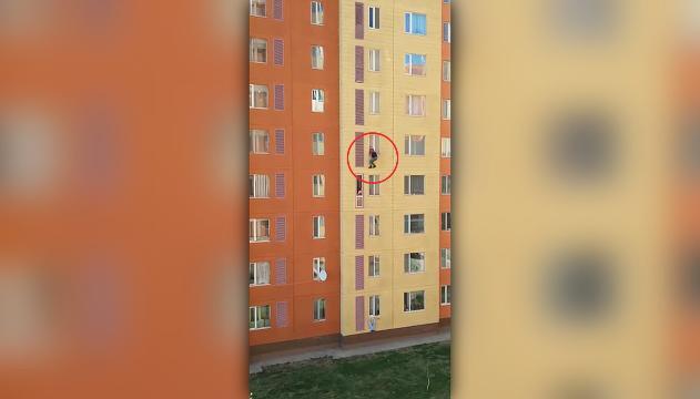 La rissa tra moglie e marito
