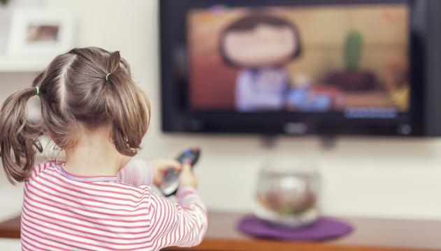 Perché i bambini guardano sempre lo stesso film?