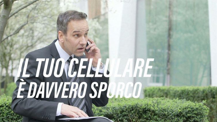 Il tuo iPhone è più sporco del tuo bagno