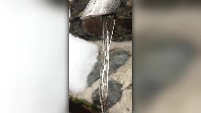 L'acqua è ghiacciata? L'effetto è sorprendente