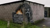 Banksy svela il suo nuovo murales: neve o cenere per Natale?