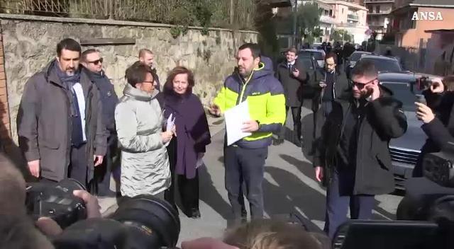 Sea Watch verso l'Italia, alt anche da Di Maio