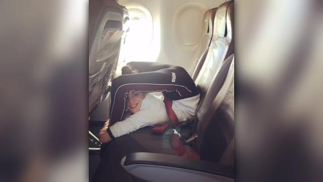 Numero incredibile in aereo: si viaggia comodi così?