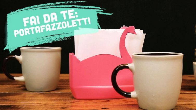 Da bottiglia a portafazzoletti? Facile!