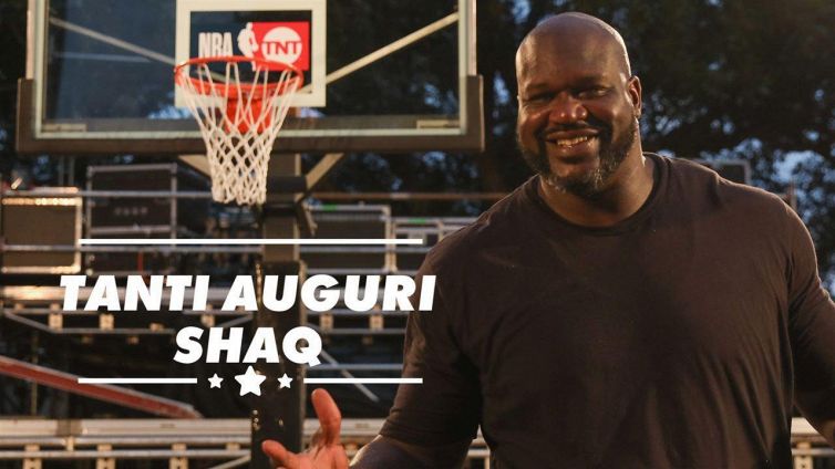 Shaquille O’Neal compie 11 anni in meno dei suoi piedi