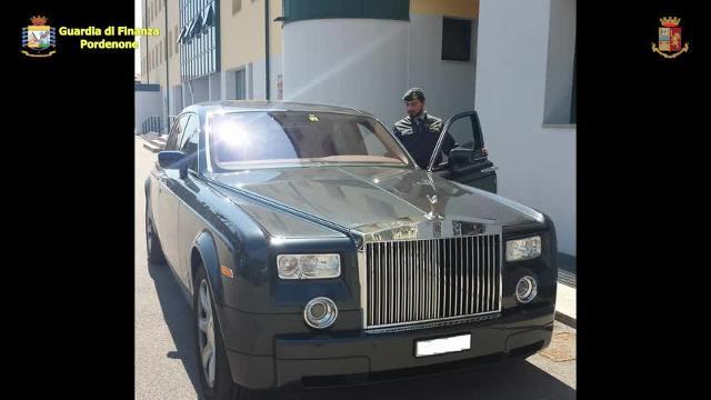 Operazione Car Lifting a Pordenone