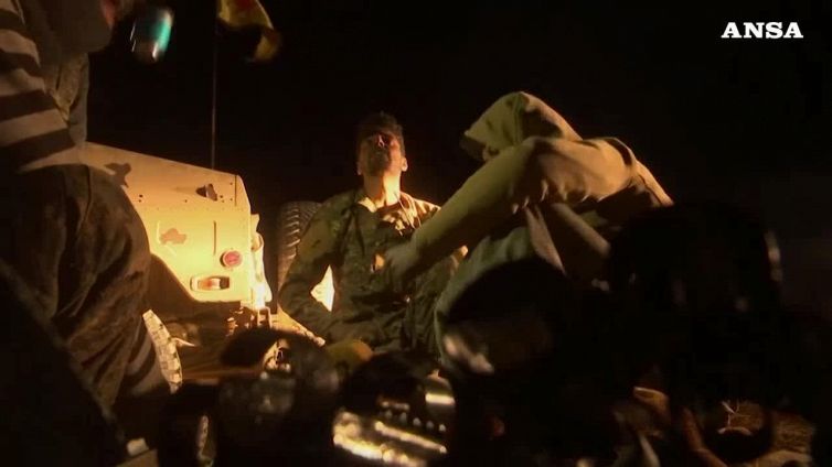 Circa 200 jihadisti uccisi da raid coalizione in Siria