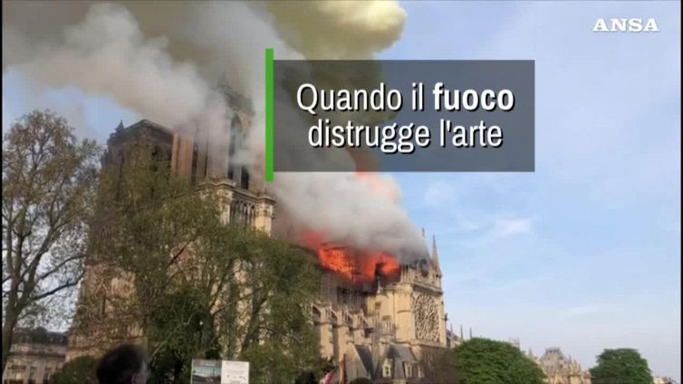 Quando il fuoco distrugge l'arte