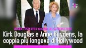 Kirk Douglas e Anne Buydens, la coppia più longeva di Hollywood. Grande festa per i 100 anni della produttrice