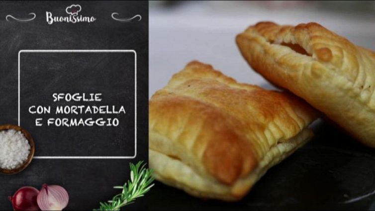 Sfoglie con mortadella e formaggio