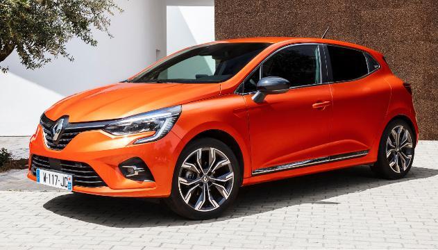 Nuova Renault Clio: arriva 'Drive the future'