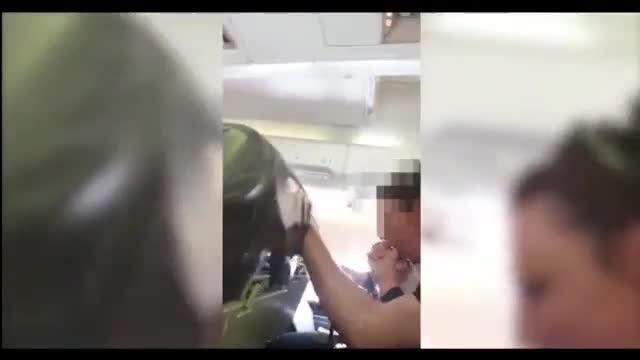 Terrore in volo: "Credevo di morire"