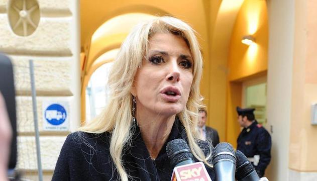 Che fine ha fatto Gabriella Carlucci?