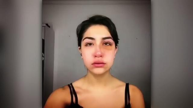 Pochi secondi per raccontare la violenza domestica. Il video che fa riflettere di una donna indiana