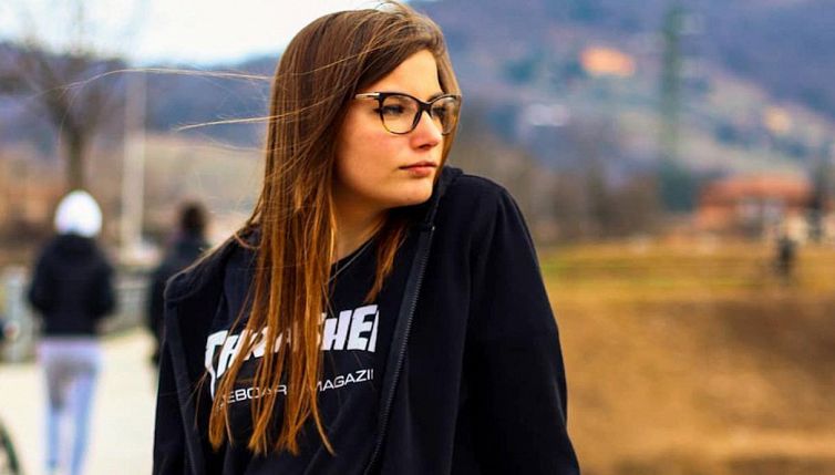Perché è famosa Jennifer Poni