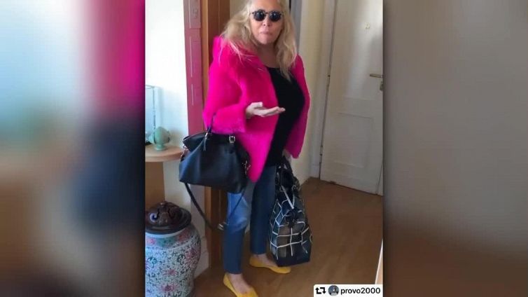 Mara Venier se la prende col marito: "Siamo in ritardo!"