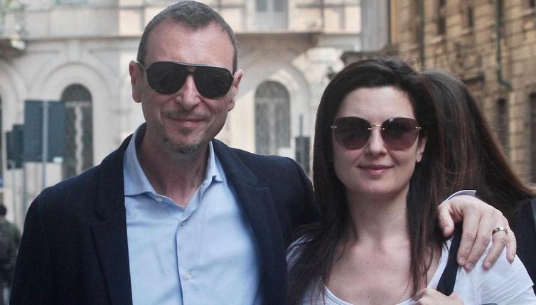 Chi è Giovanna Civitillo, la moglie di Amadeus
