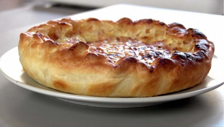Videoricetta torta salata prosciutto e scamorza