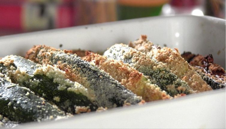 Videoricetta zucchine gratinate al forno