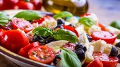 Dieta mediterranea, perdi peso e proteggi i reni