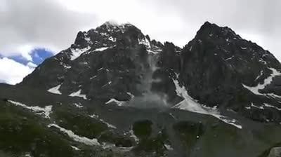 Frana sul Monviso: crollo a 3300 metri