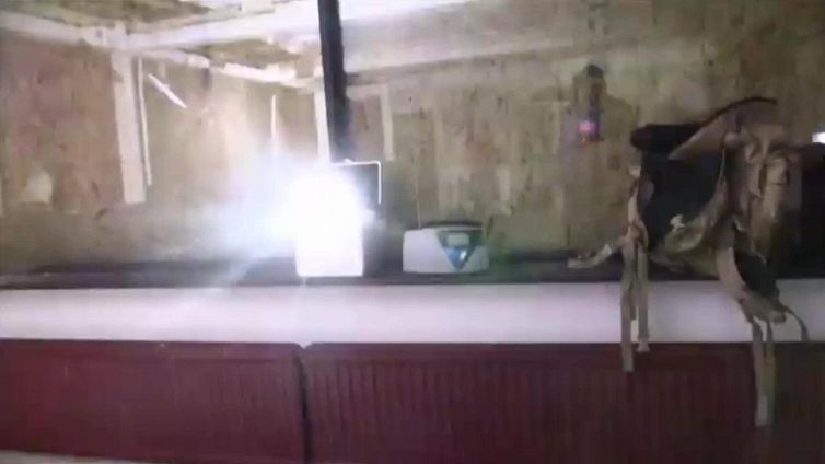 L'apparizione del fantasma è da brividi