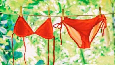 Come lavare i costumi da bagno (senza rovinarli)